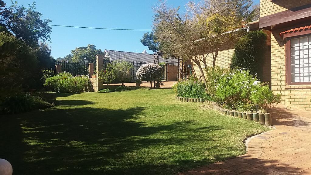 Bayside Lodge Garden Route B&B Plettenberg Bay Exteriör bild